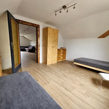Дом отдыха Luxurioes Modernisiertes In See- Und Stadtnaehe